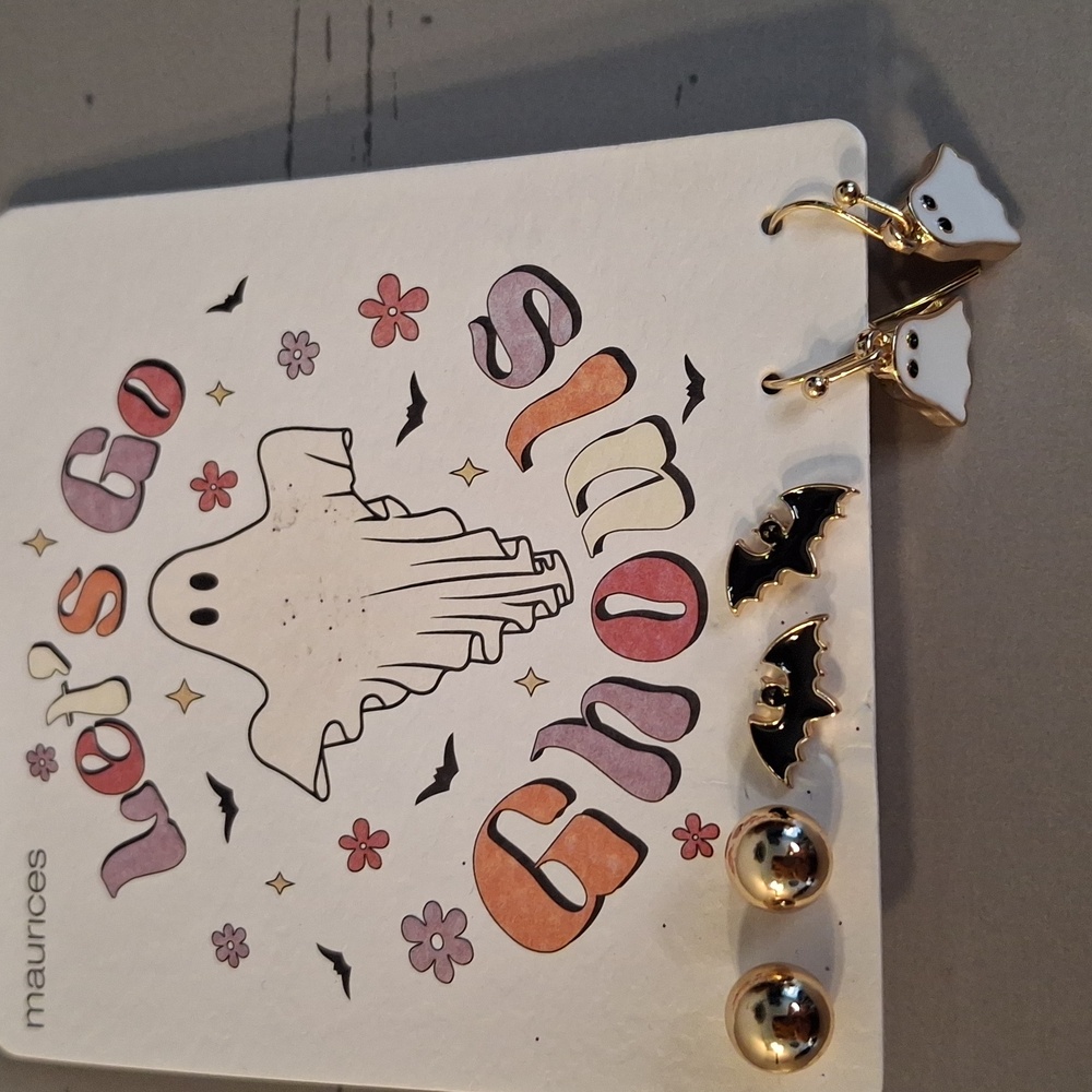 Halloween Earrings & Bandana Set - Picture 2 of 5